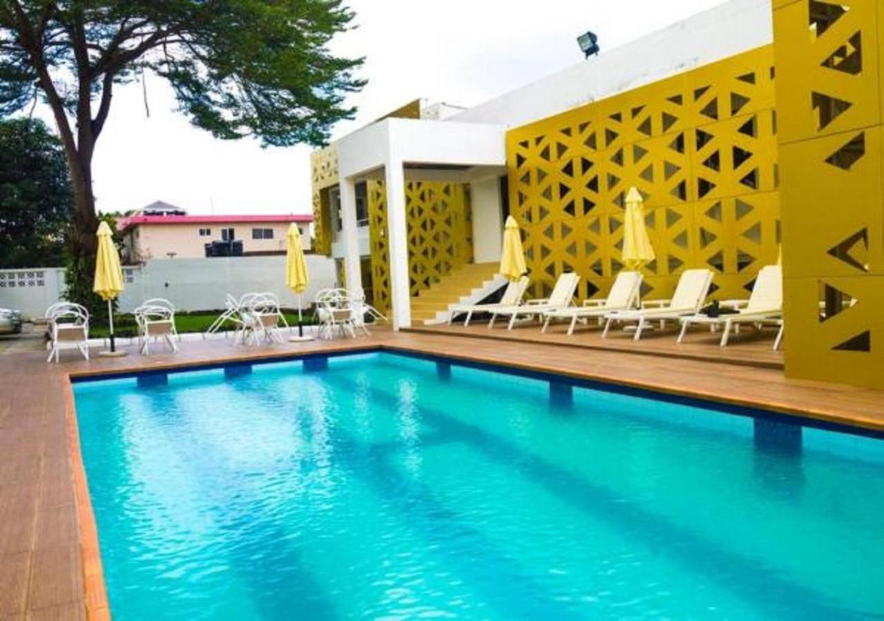 The Cabin Hotel Akkra Exterior foto
